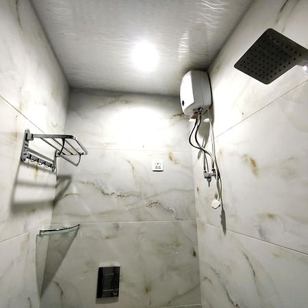 Hotel Comfy Inn 孟买 外观 照片